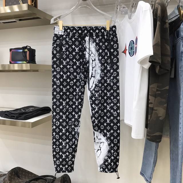 Lu Brand 20Aw Original Men's Fashion Graffiti Casual Pants. These are stunning p