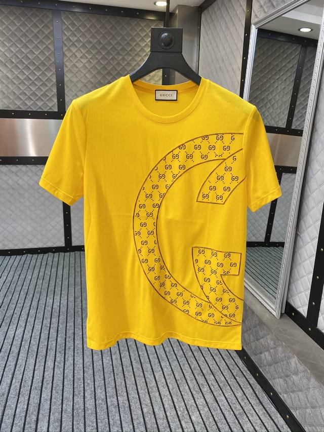 Factory p welfare model, Gucci: The latest round-neck fashionable short-sleeved