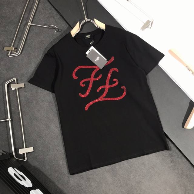 Fendi Fendi double F hot diamond 20Ss G network synchronous gradient unisex shor