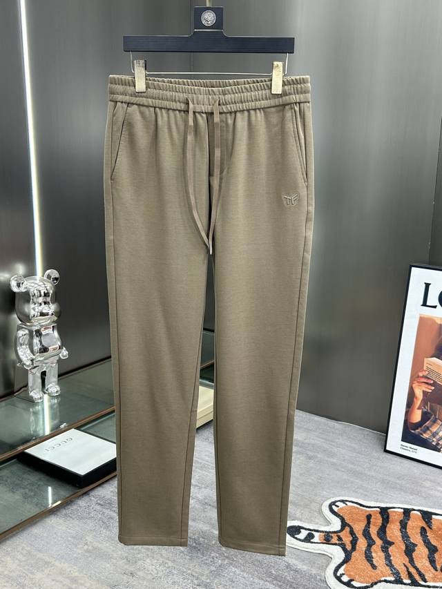 Tf 2025 Fall/Winter new slim straight-leg casual pants with a three-dimensional