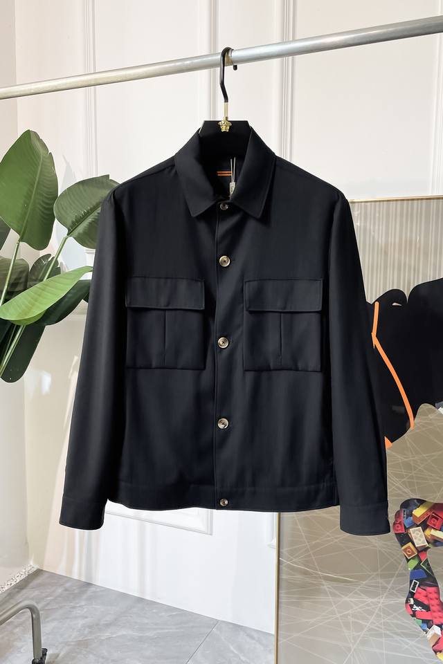 Zenia's 2025 Fall/Winter hit jacket, custom-made from high-quality polyester! De