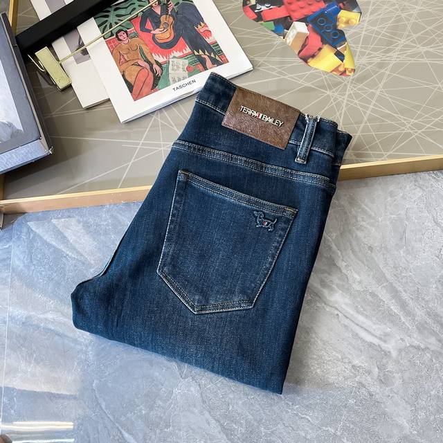Tb - 2025Ss Snake Autumn/Winter Jeans. 1:1 original production, perfect for ever