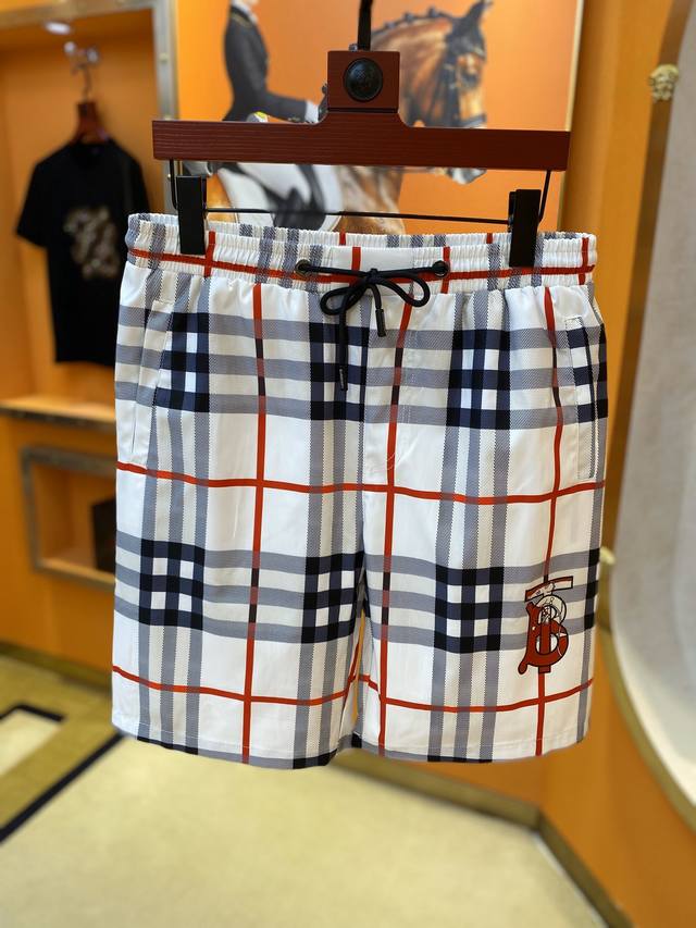 Burberry: The latest fashion casual shorts from the official website, the upper
