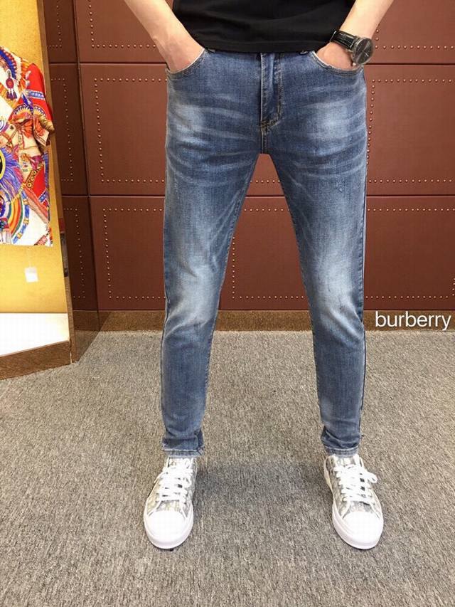 Burberry 4040 men's jeans are now available on the official Burberry counter an