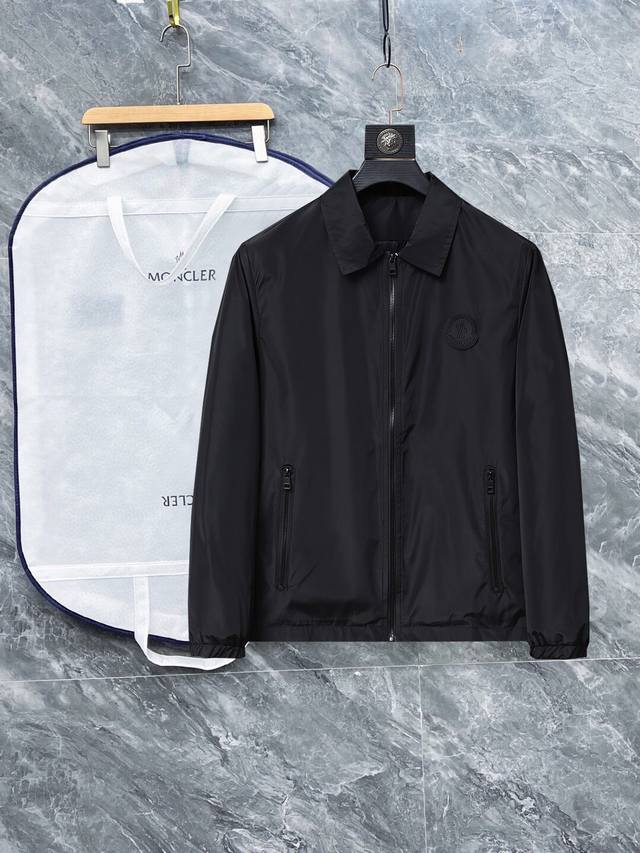 Moncler's high-quality, fashionable, casual hooded jacket for fall 2025. Made o