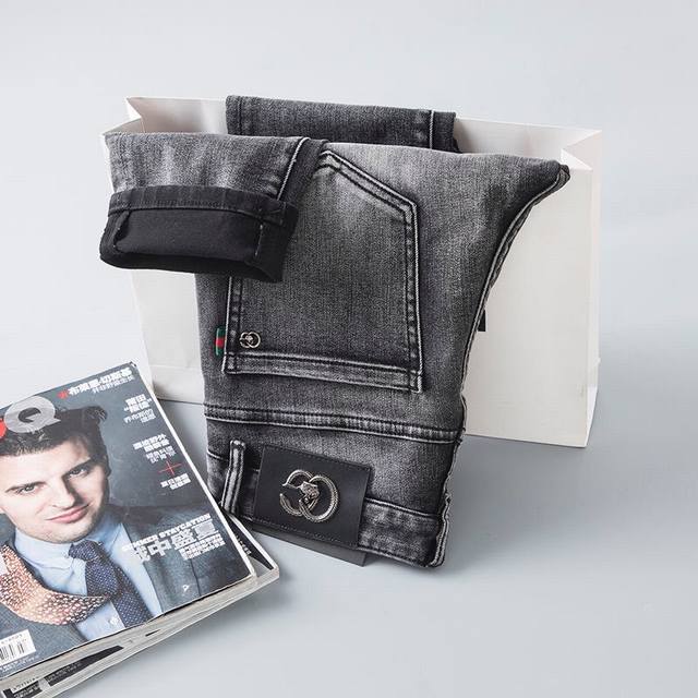 Gucci skinny jeans are incredibly comfortable, yet understated yet luxurious. T