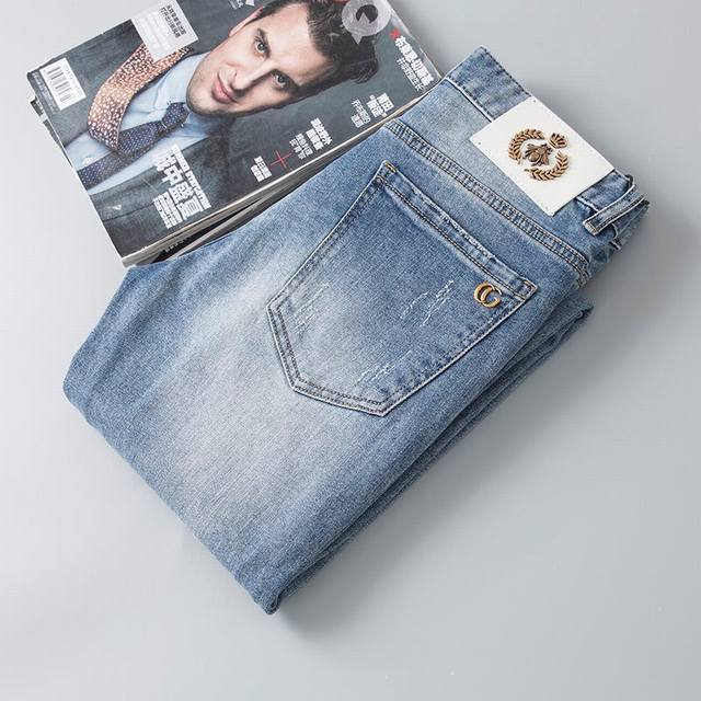 These Gucci skinny jeans are incredibly comfortable, yet understated yet luxuri