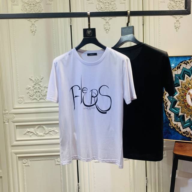 Givenchy's early spring official website synchronizes the new style and is on s