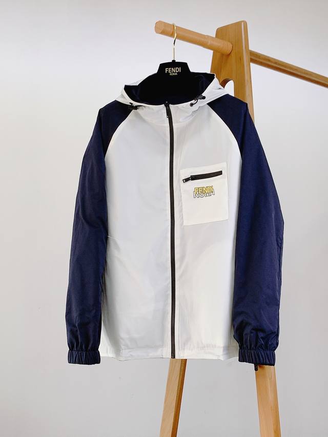 Fendi 2025Ss Early Fall New Arrival Reversible hooded jacket, switch between two