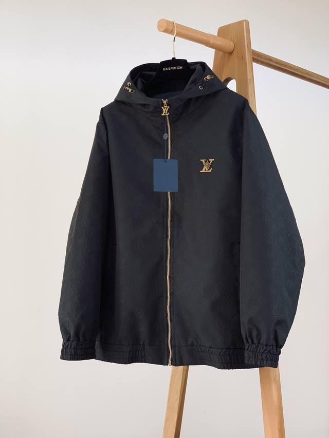 Louisvuitton 2025 Early Fall New Arrivals: New Embossed Hooded Jacket from the L
