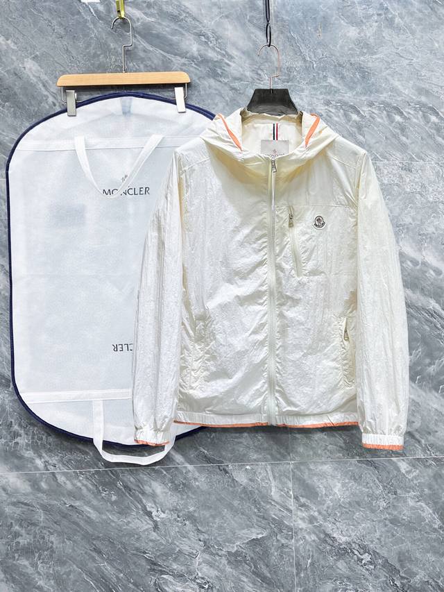 Moncler's new 2025 autumn men's jacket, a high-end version! Custom-made fabrics