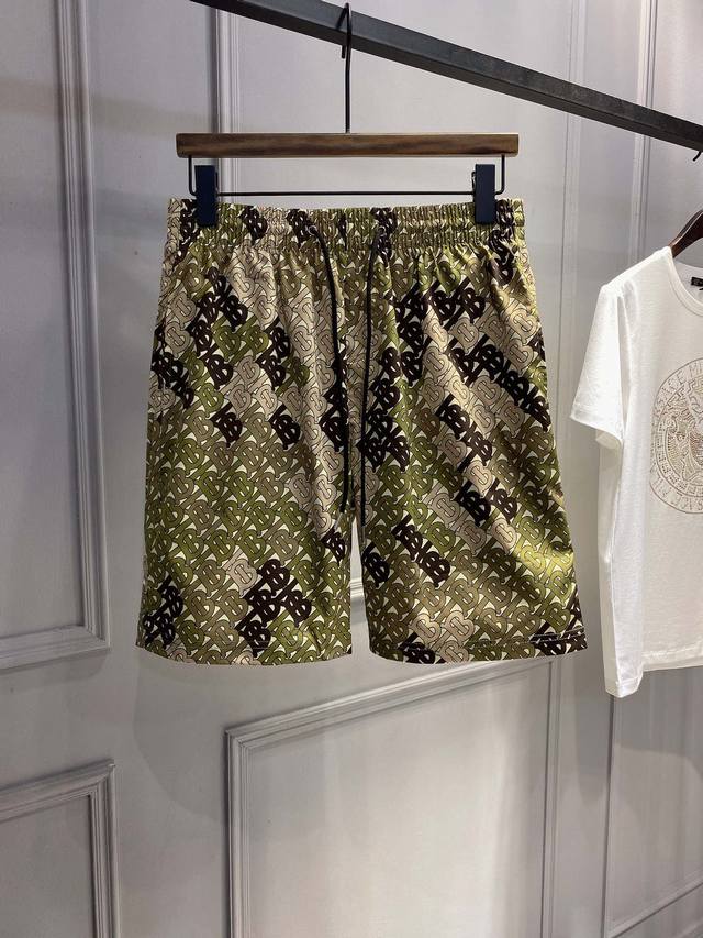 Burberry 20Ss spring and summer printed beach pants 3D high-definition digital d