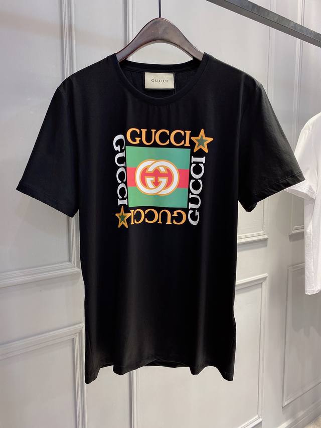 Gucci's latest spring/summer short-sleeved T-shirt. Limited edition, available