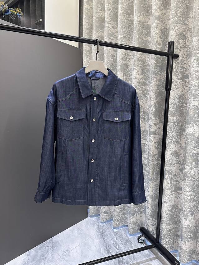 New Arrival 25Ss Early Fall pr*Da Milano Classic Denim Shirt JacketThis ultra-f