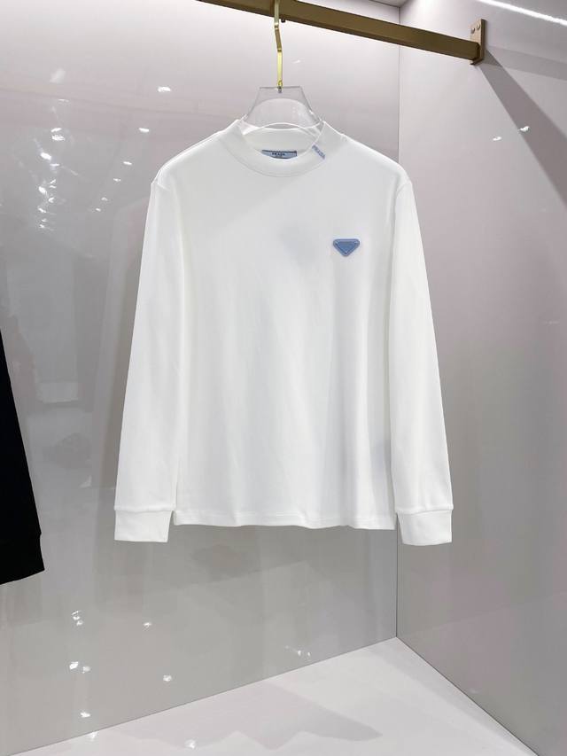Prada's new early fall fashion casual long-sleeved T-shirt is made from imported