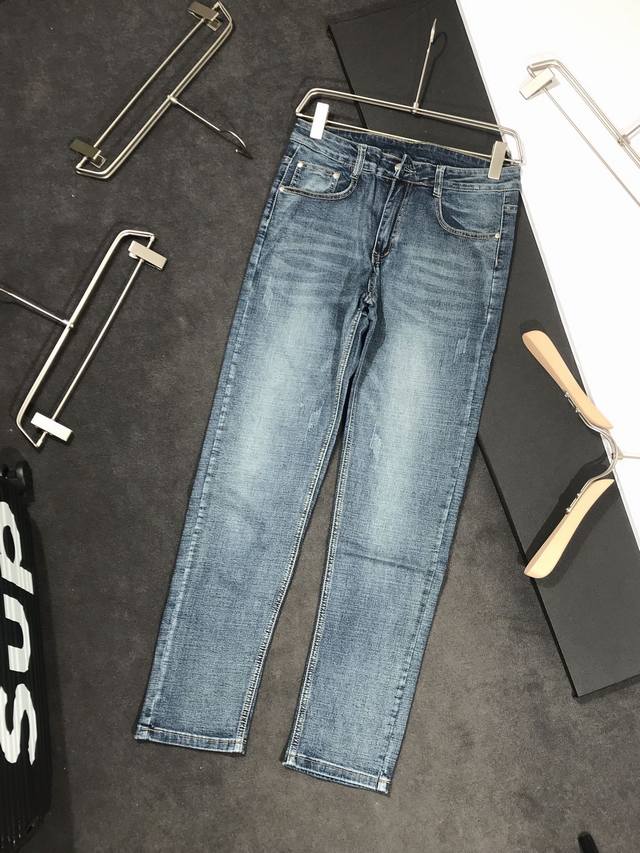 Gucci. New spring/summer men's jeans in slightly stretchy fabric, exclusively a