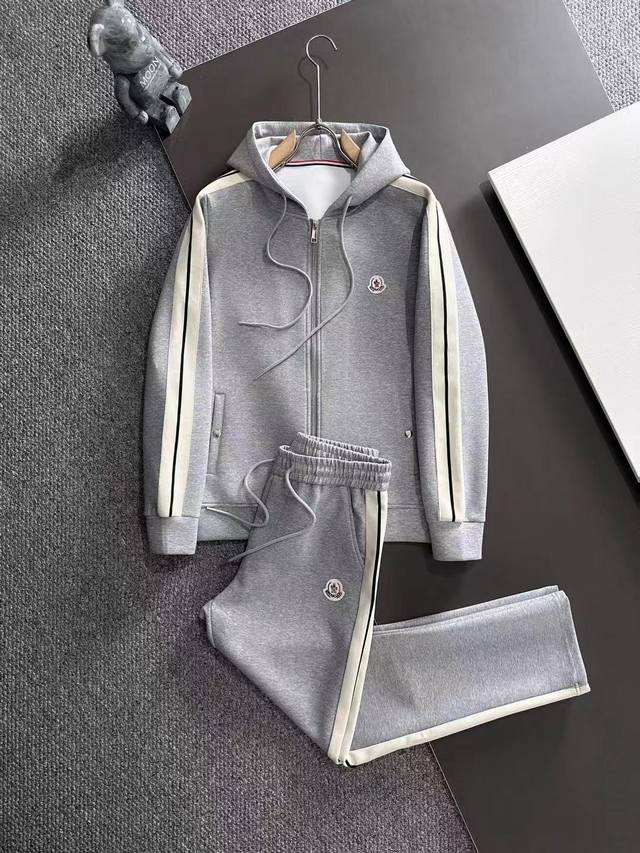 Moncler Suit 25Ss' new autumn/winter stylish casual men's suits offer ultimate e