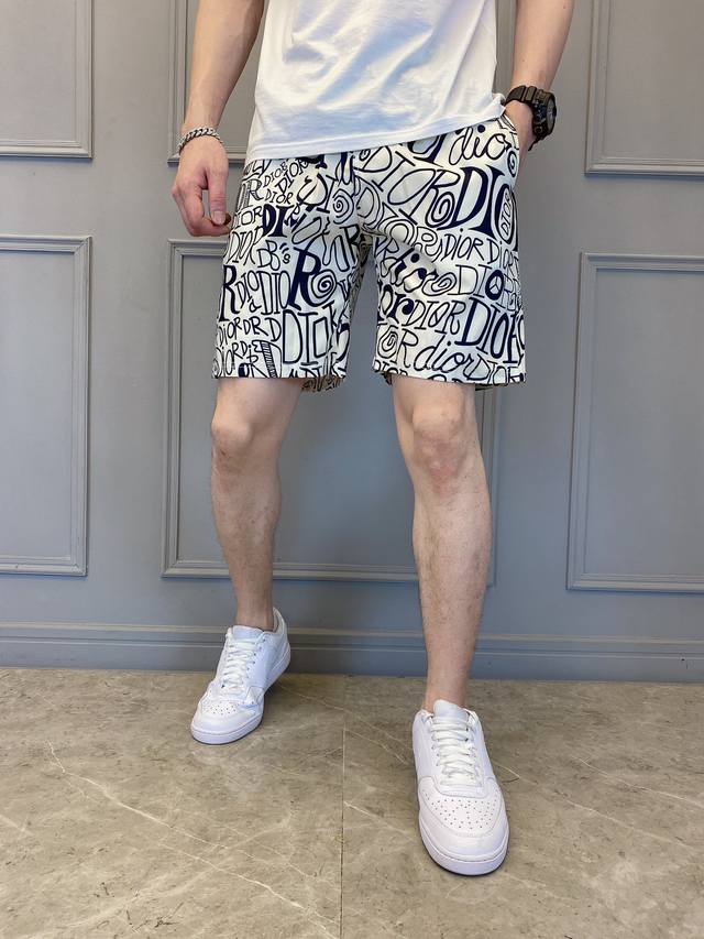 Dior spring and summer new products, available at the counter at the same time,