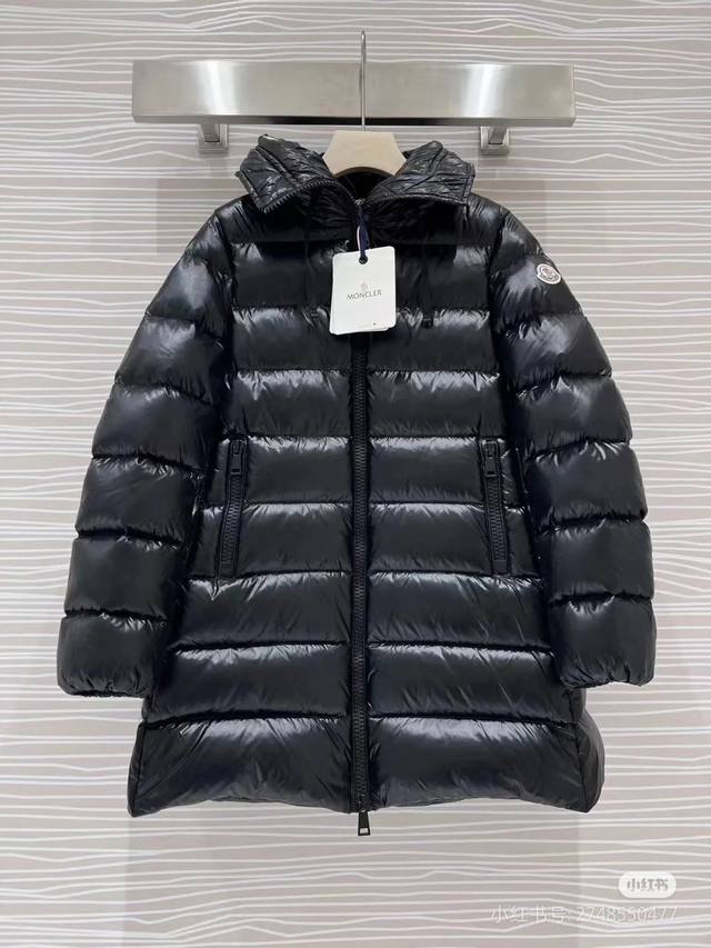 Moncler. Doll-style black size 1234