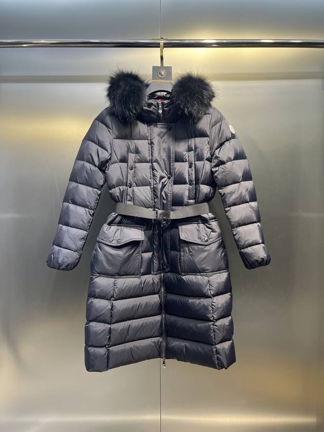 Moncler Moncler autumn and winter hit Moncler women's down jacket with hood, lon