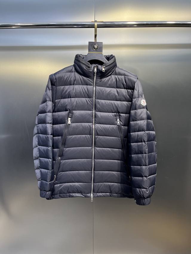Moncler Fashion Alfit Lightweight Down Jacket. Good products from France and Ita