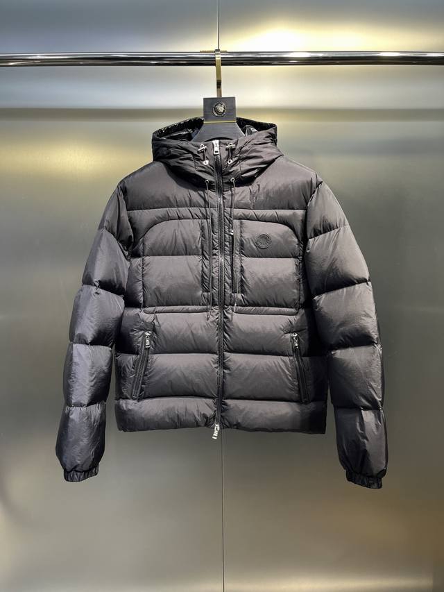 Moncler 2025 Fall/Winter New Down Jacket . Original 1:1 custom hardware, fully