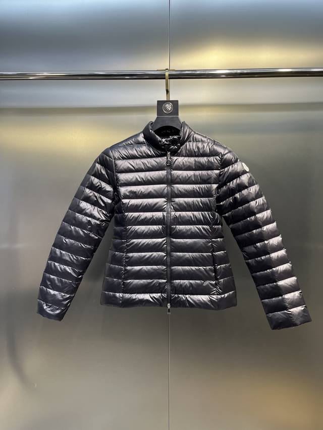 Moncler 25's new Lgelle lightweight, stand-up collar short down jacket features