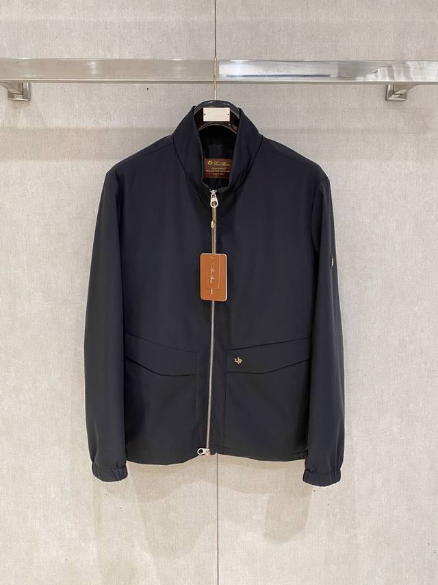 Lp2510Ss New Fall/Winter casual jacket. Made from a custom-made nylon, polyester
