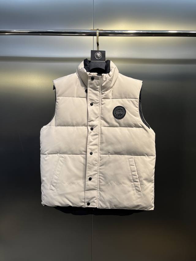 Canada Goose"" Garson Down Vest has long been recognized as the warmest down jac