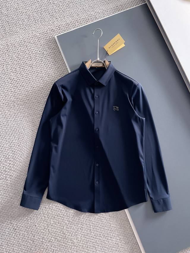 New arrival for the spring, exclusively available from Burberry. This is a new,