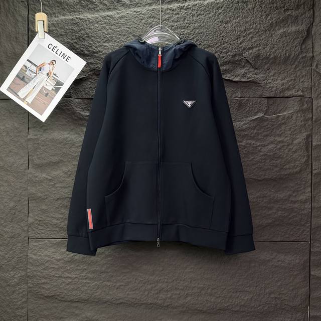 Prada 2025 new large pocket triangular badge couple's hooded jacket high version