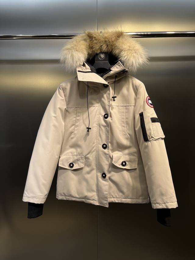 Canada Goose #Expedition 03 Parker A Canadian treasure! Limited availability wor