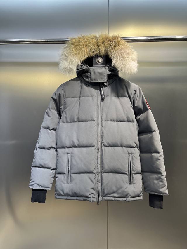 Canada Goose# Expedition 04 Parker A Canadian treasure! Limited availability wor