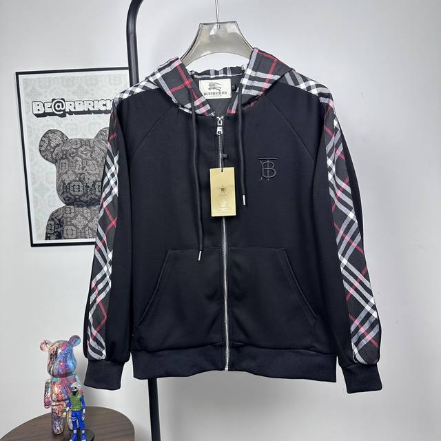 Style: Z36 Bbr Burberry Logo Embroidered Check Zip-Up Hoodie JacketThis jacket