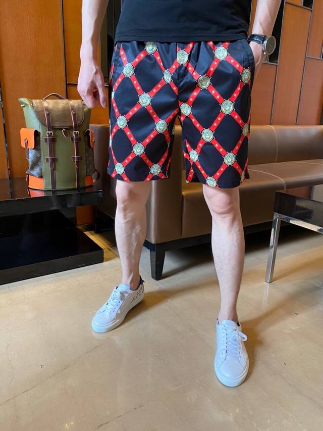 Versace: New spring/summer casual shorts, same style as the Versace store. Made