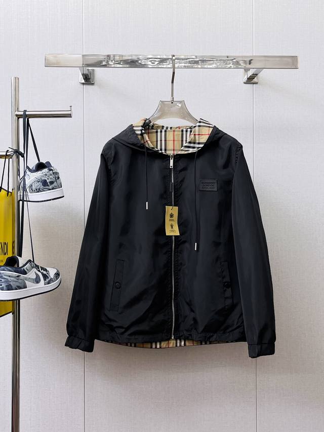 Same style as the official Burberry website, with all three labels complete, ava