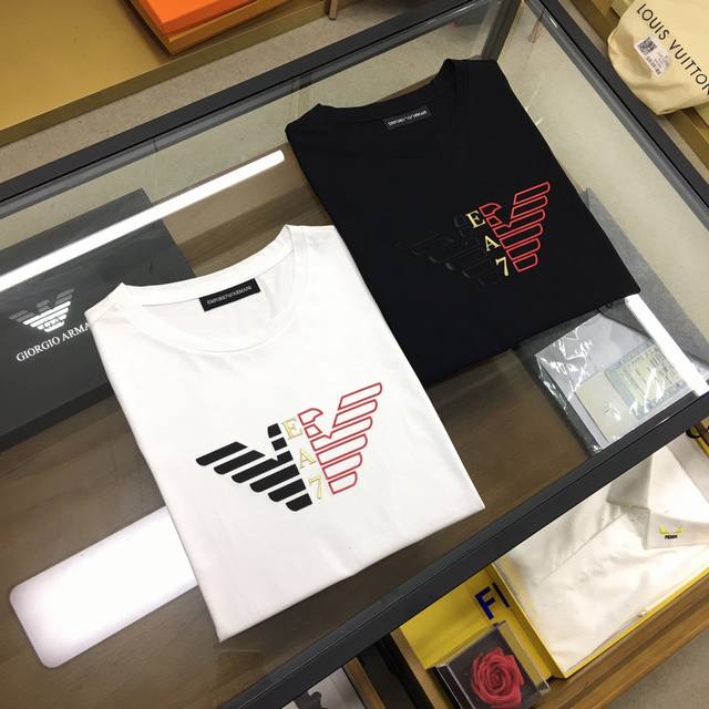 Hot item coming soon! Anima men's round neck short-sleeved top with classic lami