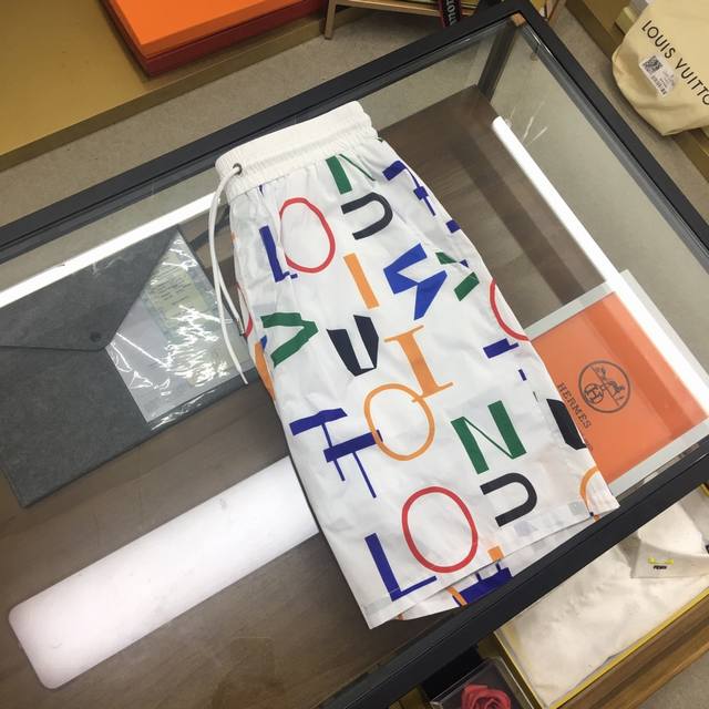 High-quality 1.V popular Ss new summer casual shorts, brand high-definition dig