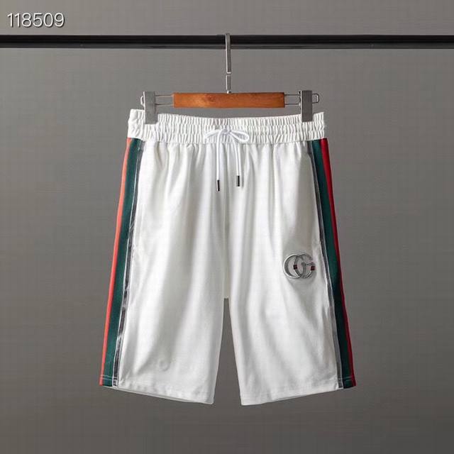 Gucci# New summer clothes are available at the Hong Kong counter. The top is cri