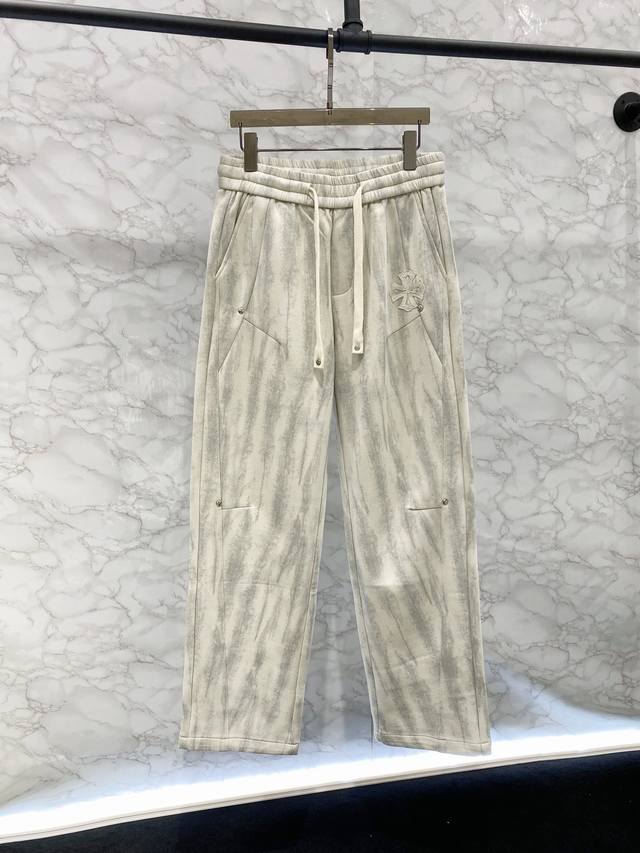 A fresh interpretation of the Chrome Hearts 25 autumn and winter aesthetic, show