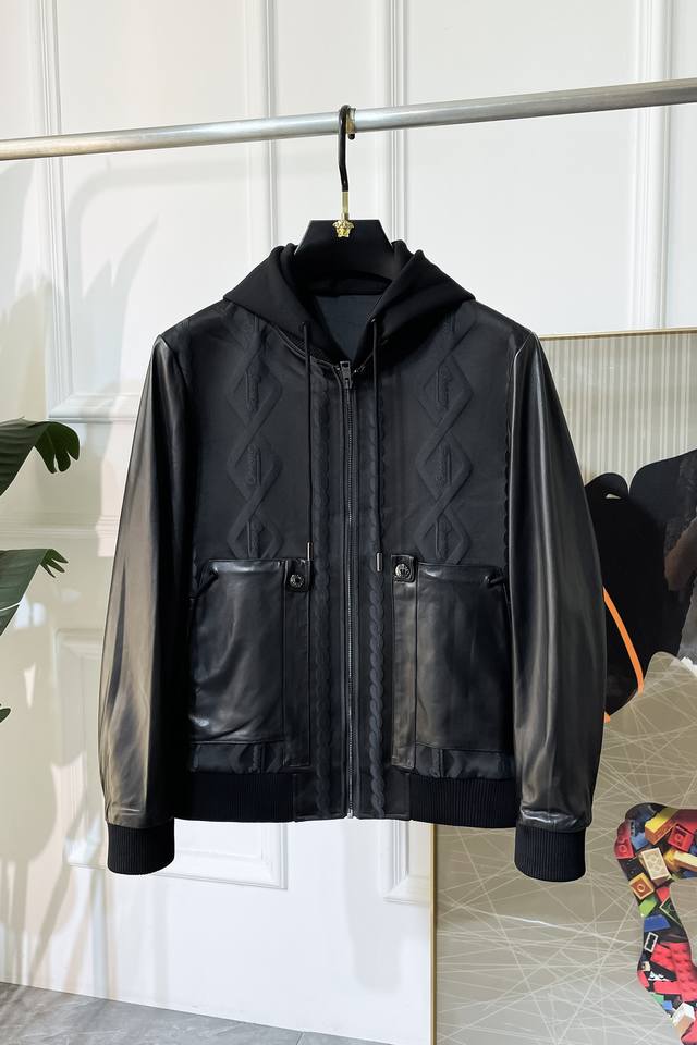 Gucci - 2025 Autumn/Winter hit, premium leather patchwork jacket, custom-made f