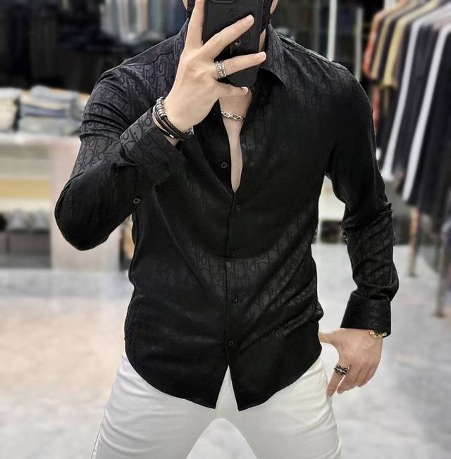 Dior's 2025 Autumn/Winter fashion hit, a high-end long-sleeved shirt, sourced fr