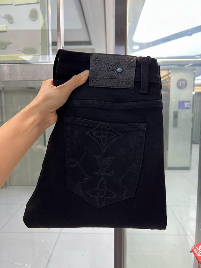 Lv Donkey's high-end recommendation: the latest 2025 Fall/Winter counter collect