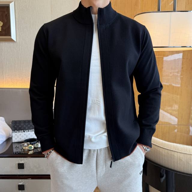 Zenia's 2025 Fall/Winter hit, a premium knitted jacket made from custom-made hig