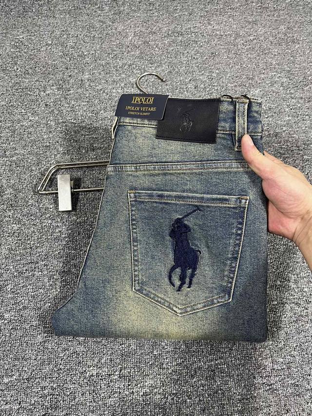 Bao Luo's new men's jeans for early fall 2025 are made from original fabric and