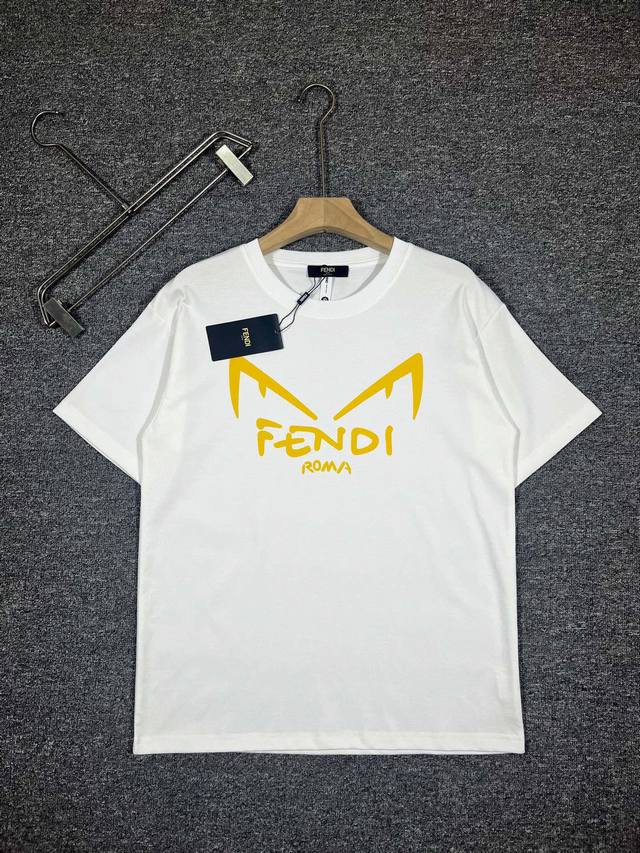 Fendi Short Sleeve Collection Season: Spring/Summer 2025 Colors: Black, White, G