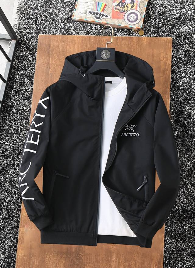 Arc'teryx 2025 spring and autumn new casual jacket, the latest fashion casual z