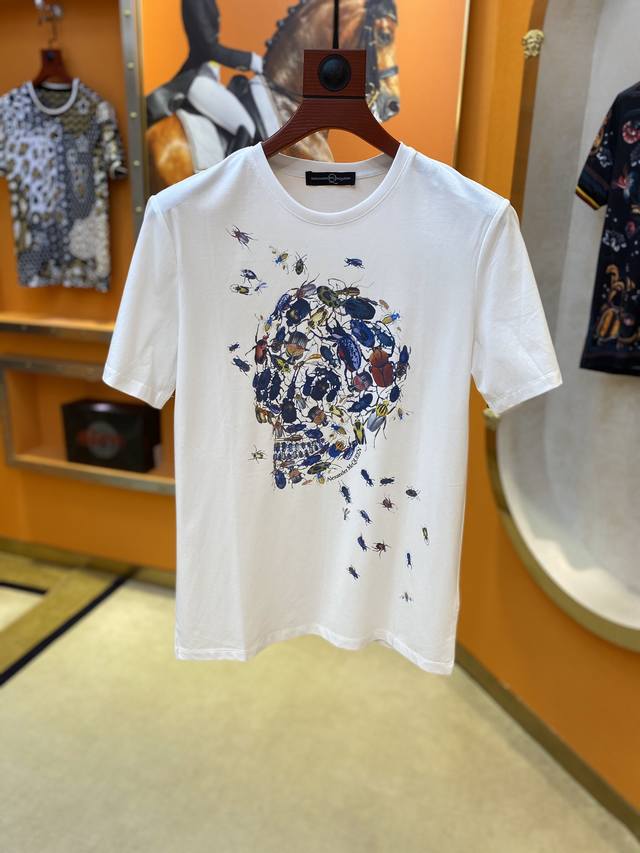 Alexander McQueen: The latest spring/summer round-neck, fashionable short-sleeve