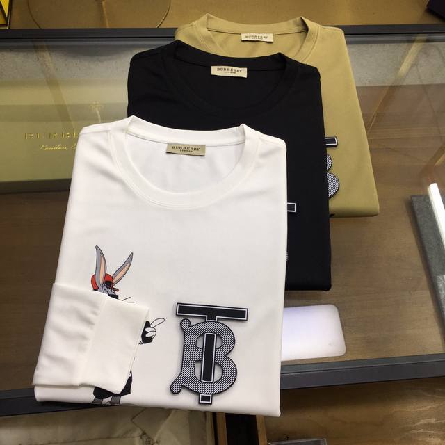 New Burber sweatshirt..Y Fashion long-sleeved crew neck sweatshirt from a high-