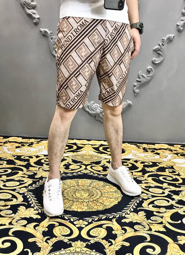 Fen*Di Fendi 20Ss summer hit shorts, a replica of the original, with an all-over